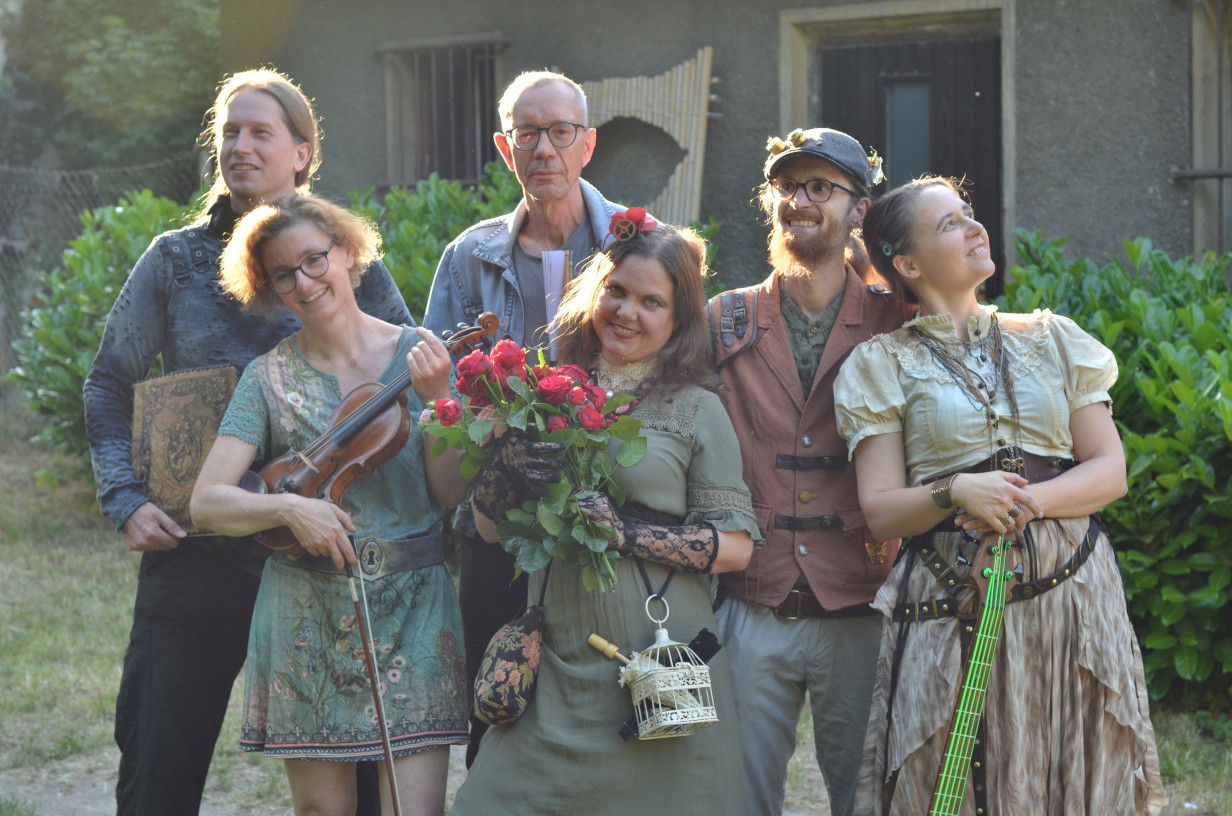 Mit Zahnrad & Zylinder